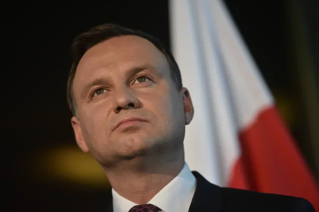 Pierwsze prezydenckie weto: Ustawa o uzgadnianiu płci