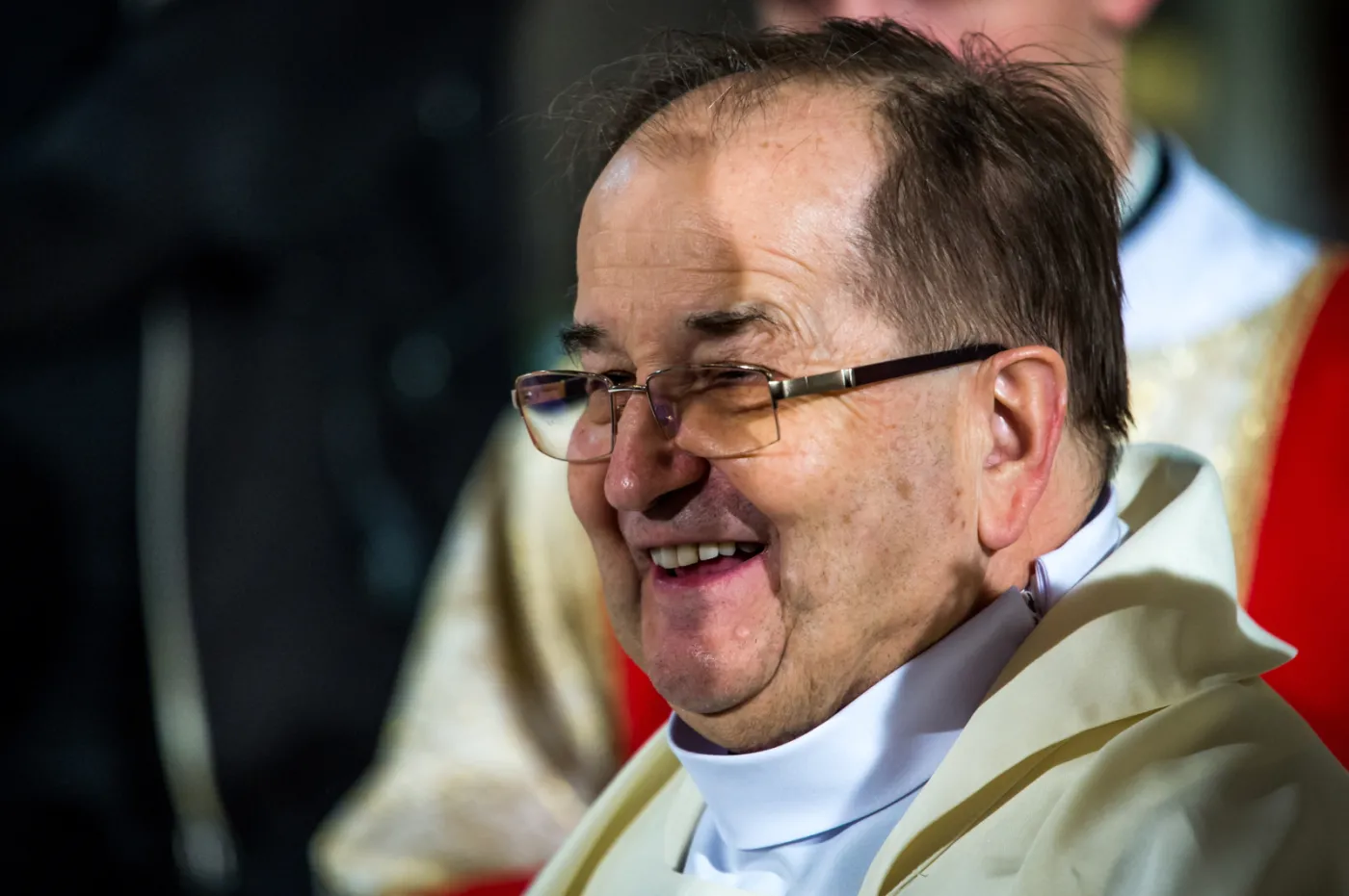 Żandarmeria i kontrwywiad wojskowy zajmują się zniszczeniem aut ojców redemptorystów i działaczy PiS
