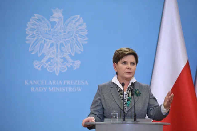 Rząd Szydło chciał kompromisu w Brukseli, a dostał pouczenie