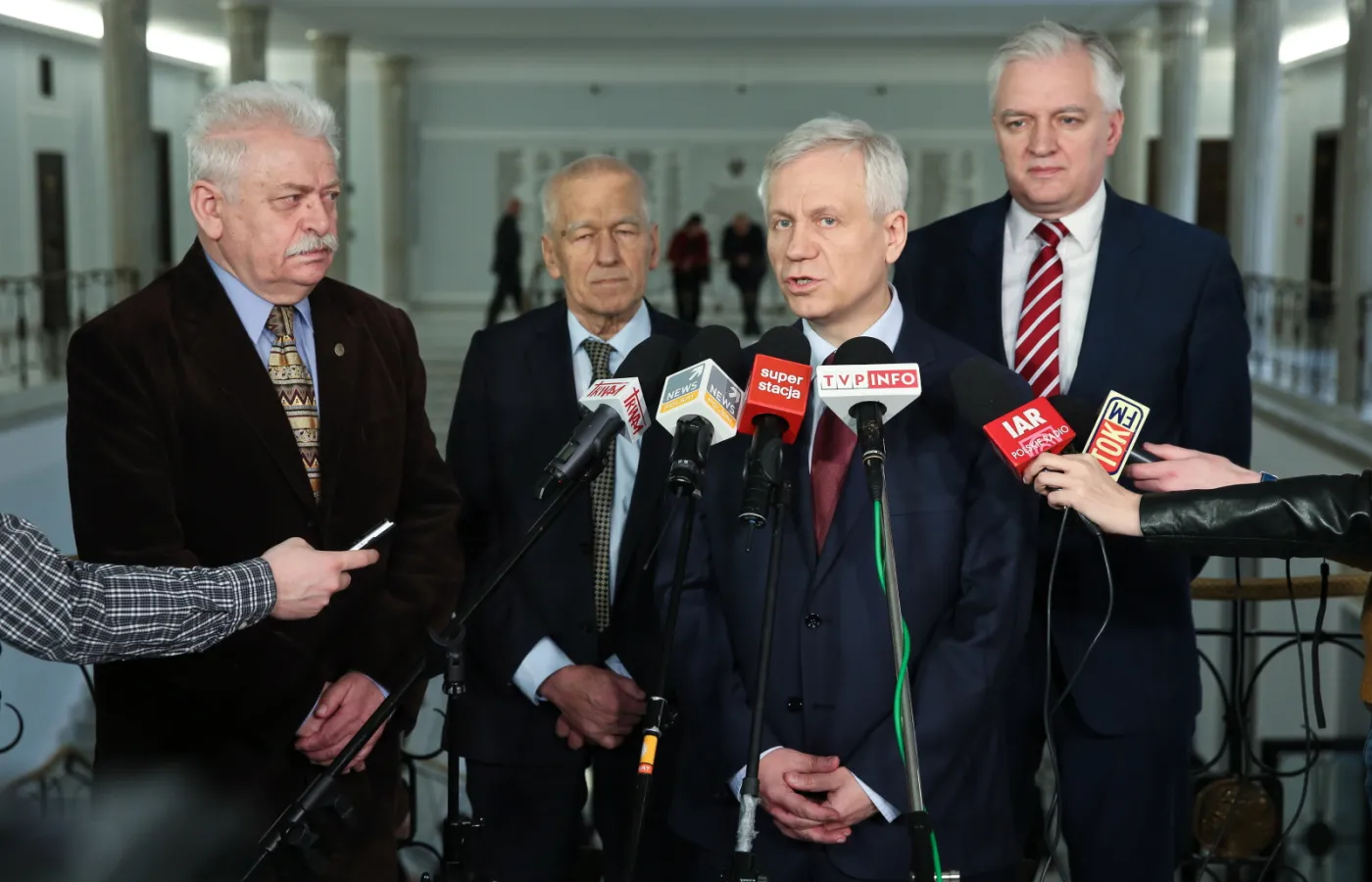 Gowin o zagrożeniu pokoju