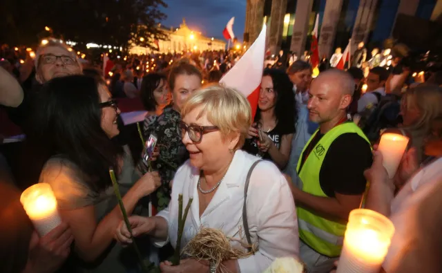 Mazurek: Tłumaczenia Gersdorf są absurdalne. To bajki dla dorosłych
