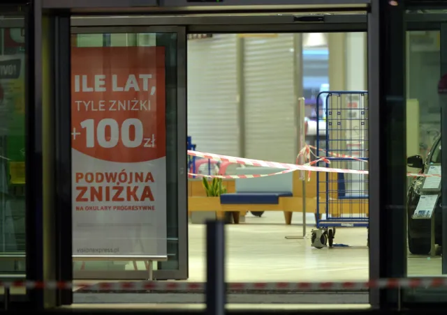 Stalowa Wola: Po ataku nożownika dwie osoby nadal w stanie krytycznym