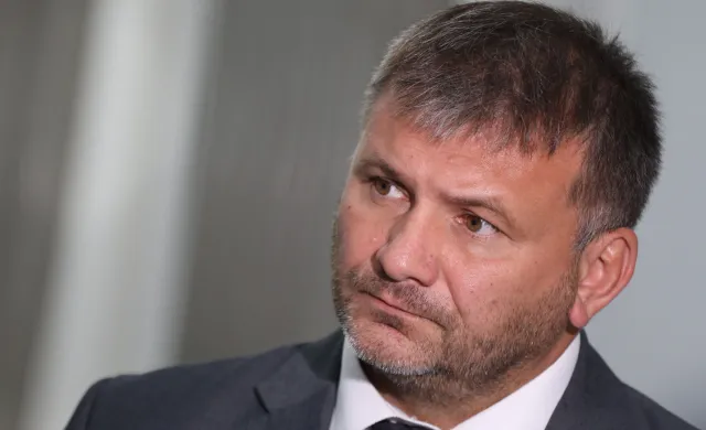 Żurek ws. asesorów: Chodzi o ścisłe przestrzeganie prawa