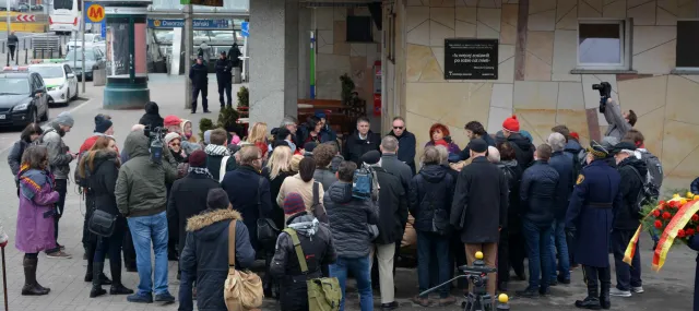 Warszawa: Wspomnienia "tych co zostali" w 49. rocznicę wydarzeń marcowych