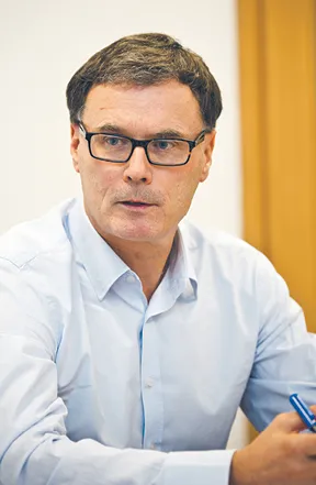3295806-pawel-wojciechowski-glowny.jpg