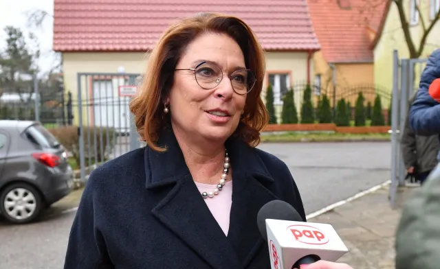 Kidawa-Błońska poparła kary finansowe dla posłów KO