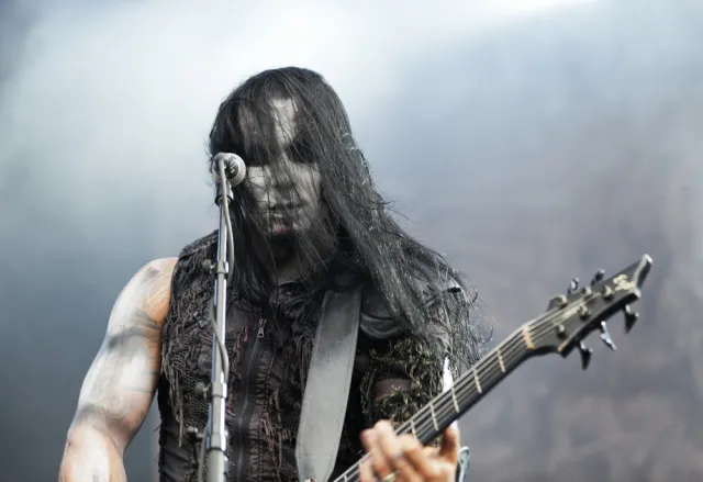 Nergal z Behemoth: Rosjanie nas wypuścili. Trzymali nas bez dostępu do toalety