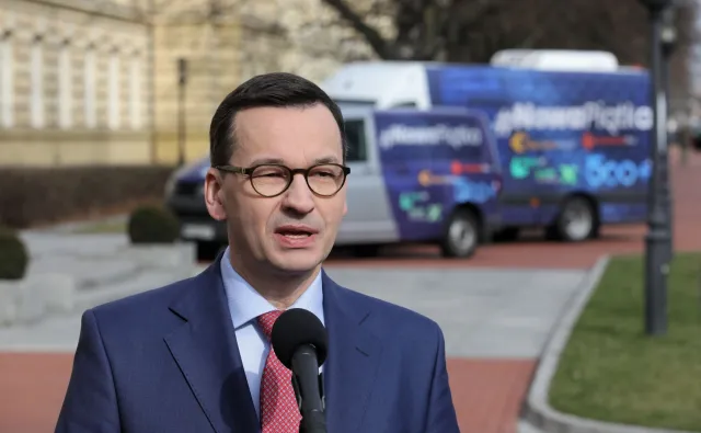 Morawiecki: Nie powinno dochodzić do takiego szantażu moralnego, na jaki pozwolił sobie Sławomir Broniarz