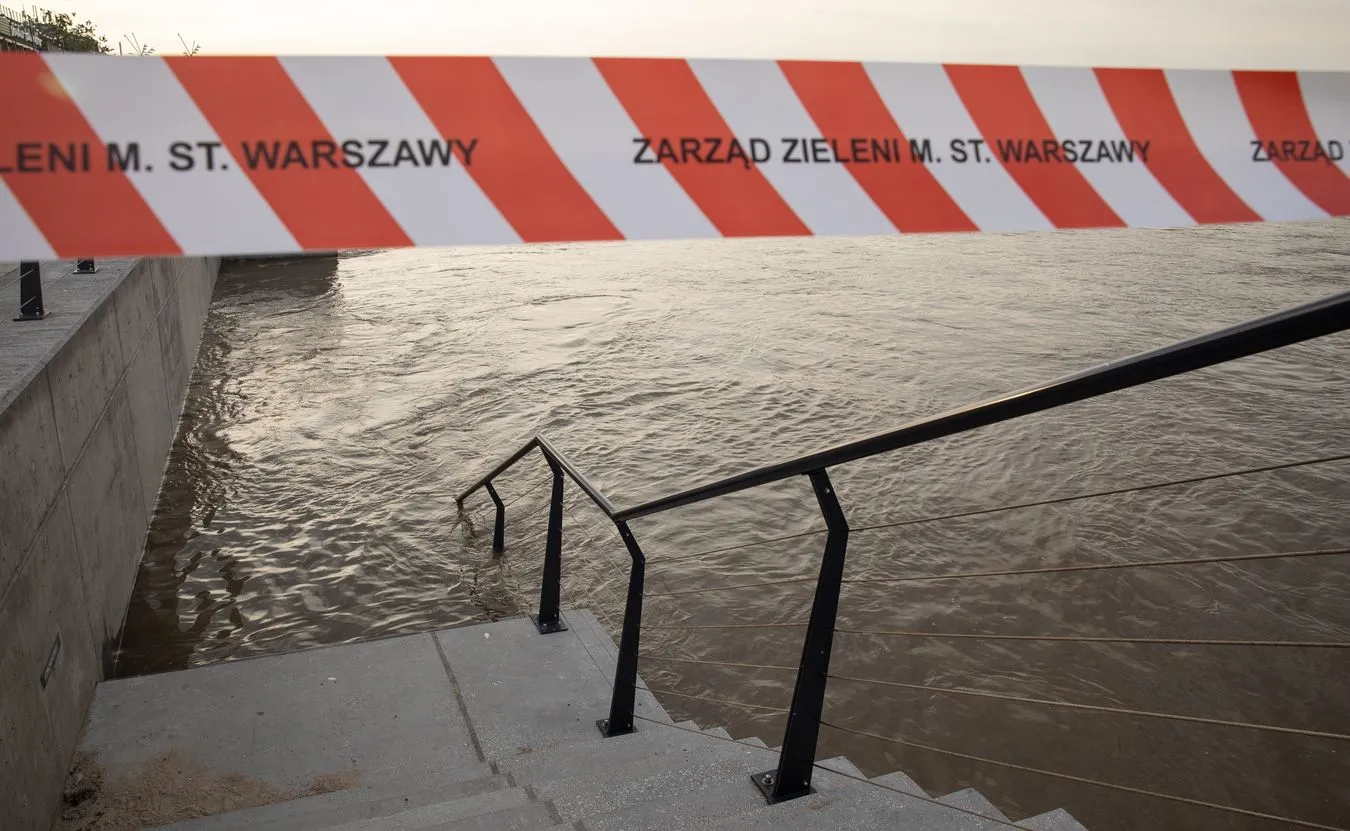 Wicewojewoda mazowiecki: Nie ma zagrożenia dla mieszkańców w związku z wezbraniem Wisły
