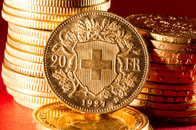 Banki i frankowicze zapłacą po połowie za przewalutowanie. Senat przegłosował poprawki do ustawy