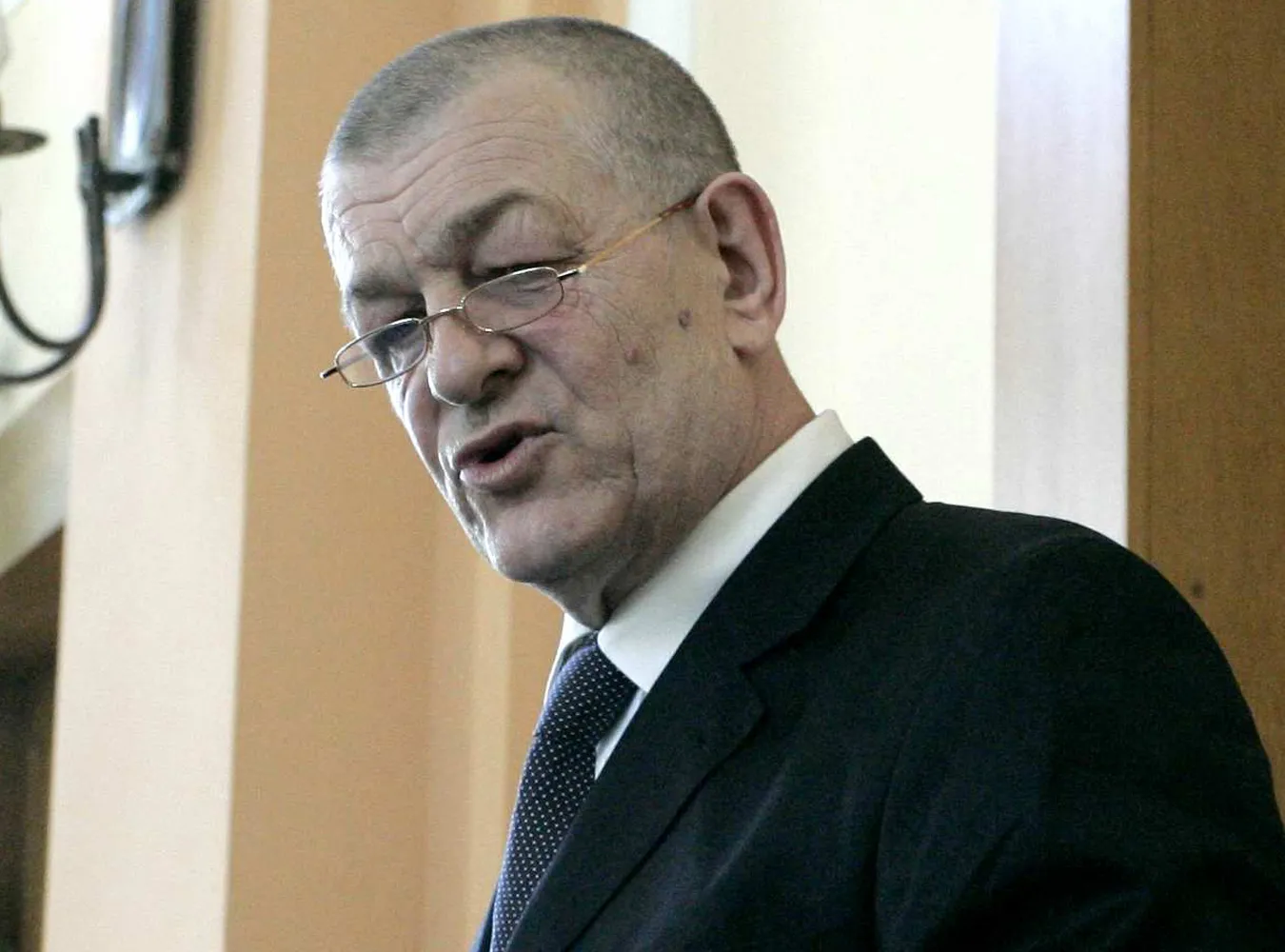 Łyżwiński załamał się za kratami