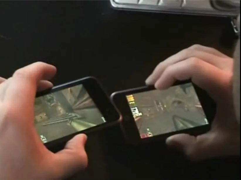 Quake3 na iPod Touch z funkcją żyroskopu
