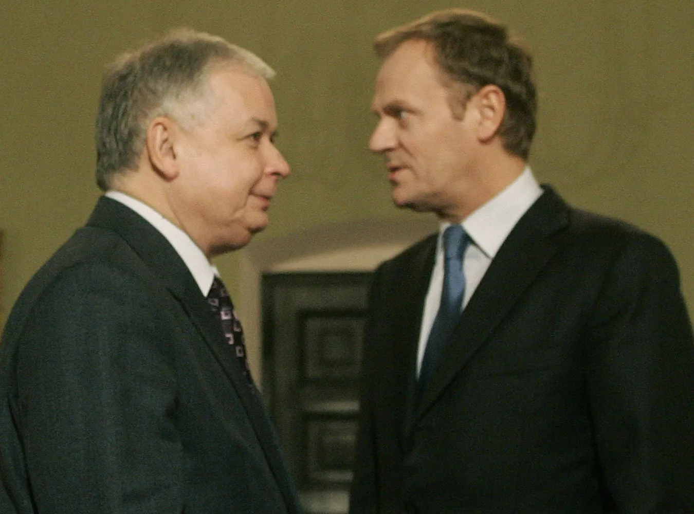 PO zamyka prezydentowi drogę na szczyt