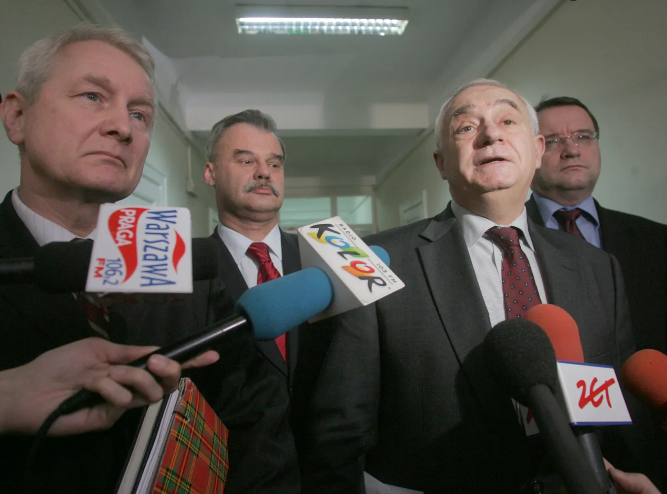 Posłowie pytają, jak zaginął szyfrant