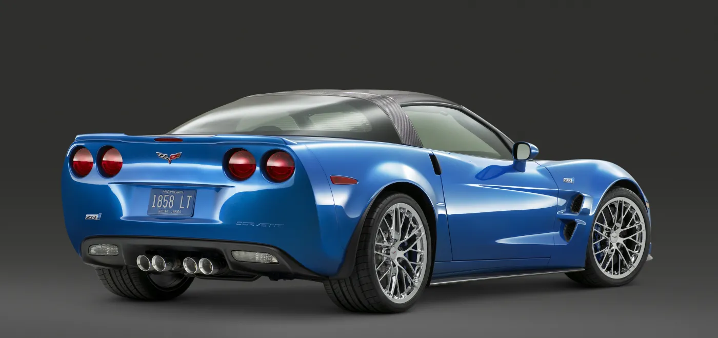 fr_corvette4_104321a_357498.jpg