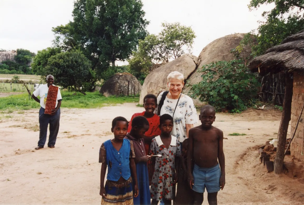 fr_nbp008_jpg_156524a_997403.jpg