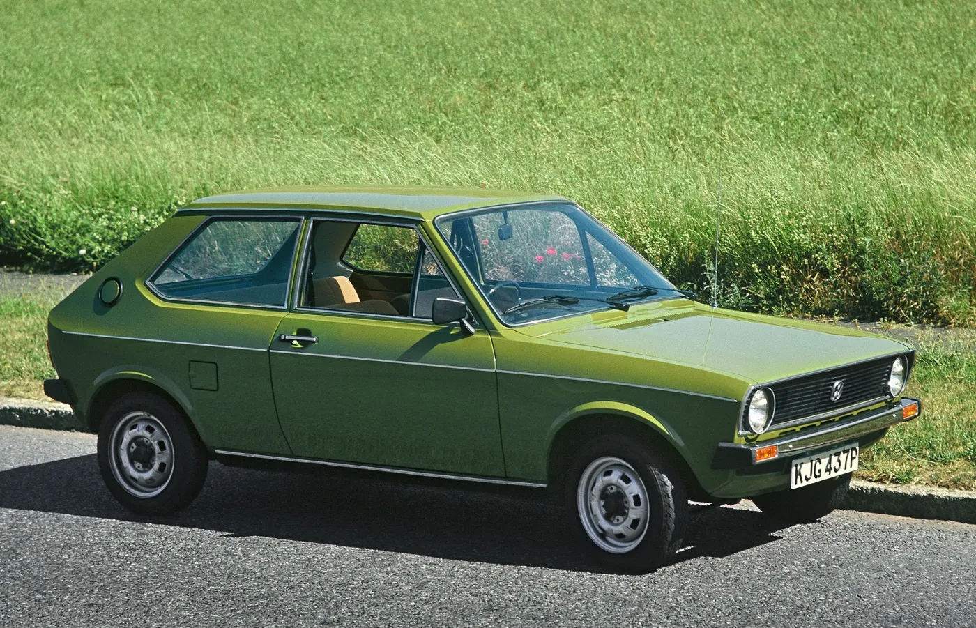 fr_vw_polo_08_171278a_1118107.jpg