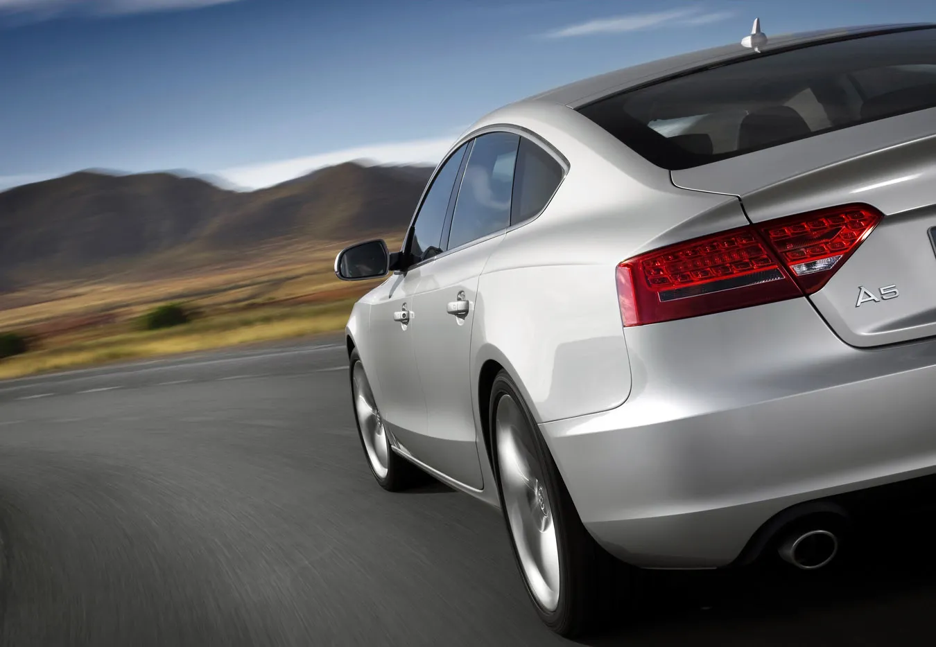 fr_sportback_3_227394a_665768.jpg