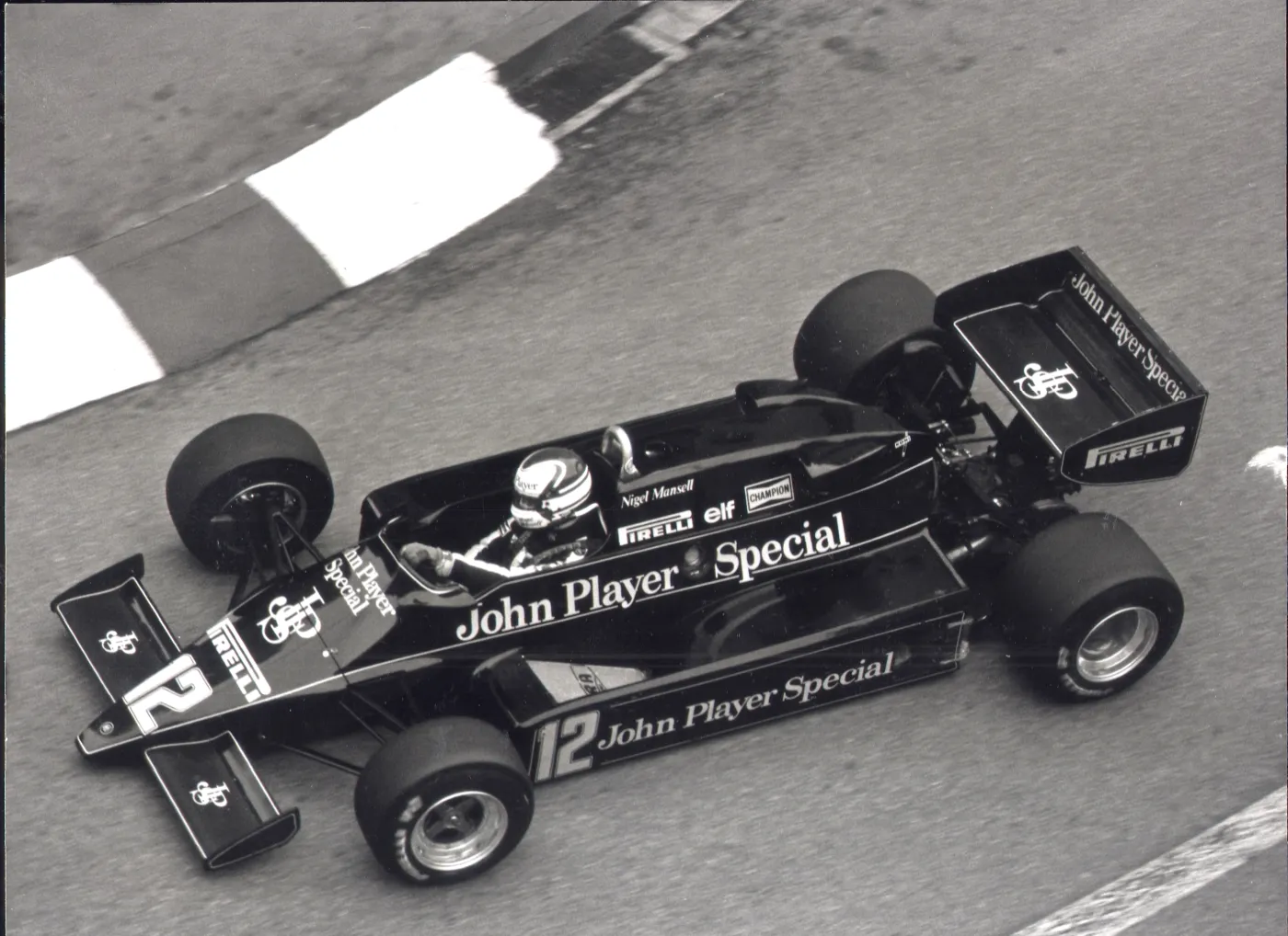 lotus_mansell_1983_2_1505641.jpg