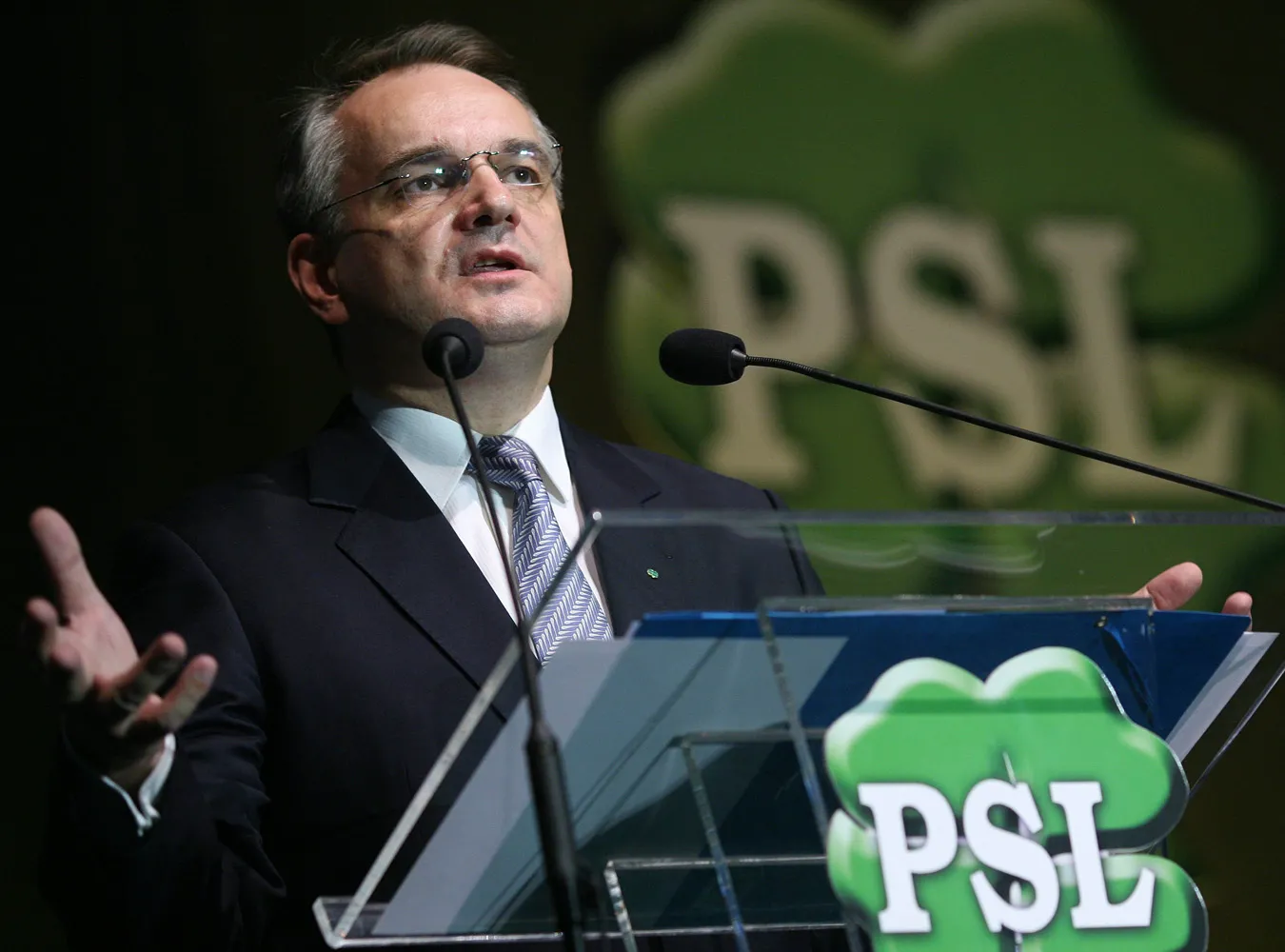 Pawlak ma taką fundację, jak Rydzyk