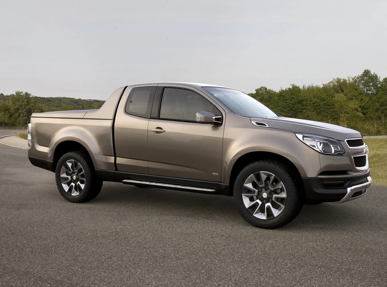 1915940-chevrolet-colorado-9.jpg