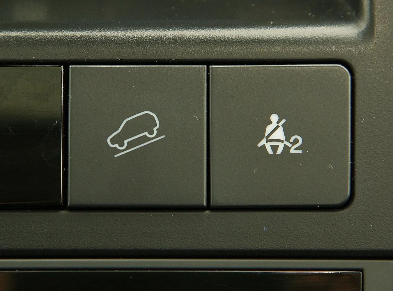 1918195-chevrolet-captiva-23.jpg