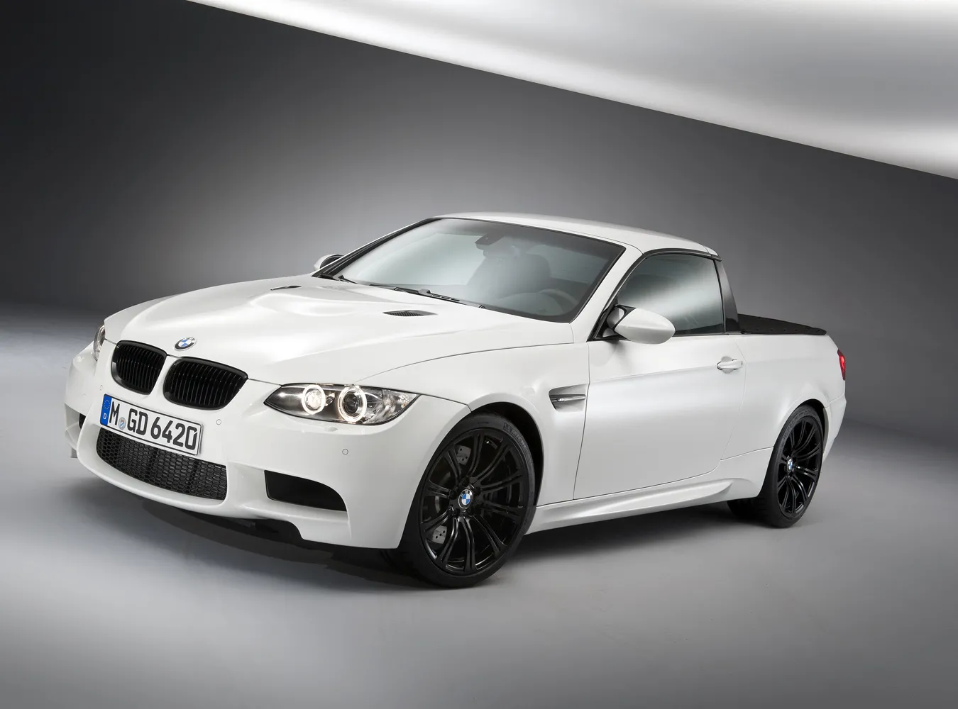 1950419-bmw-m3-pikap-picup-8.jpg