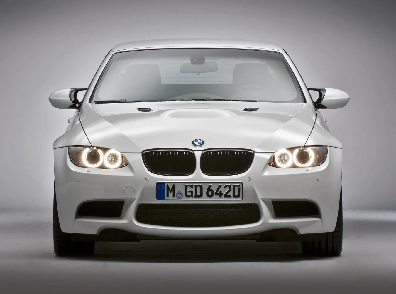 1950444-bmw-m3-pikap-picup-9.jpg