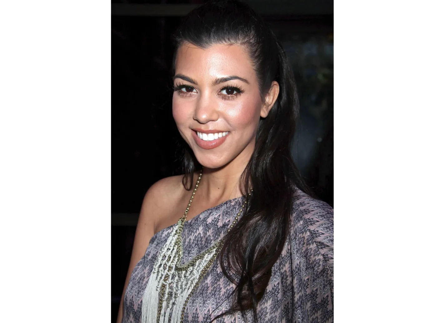 1960032-kourtney-kardashian.jpg