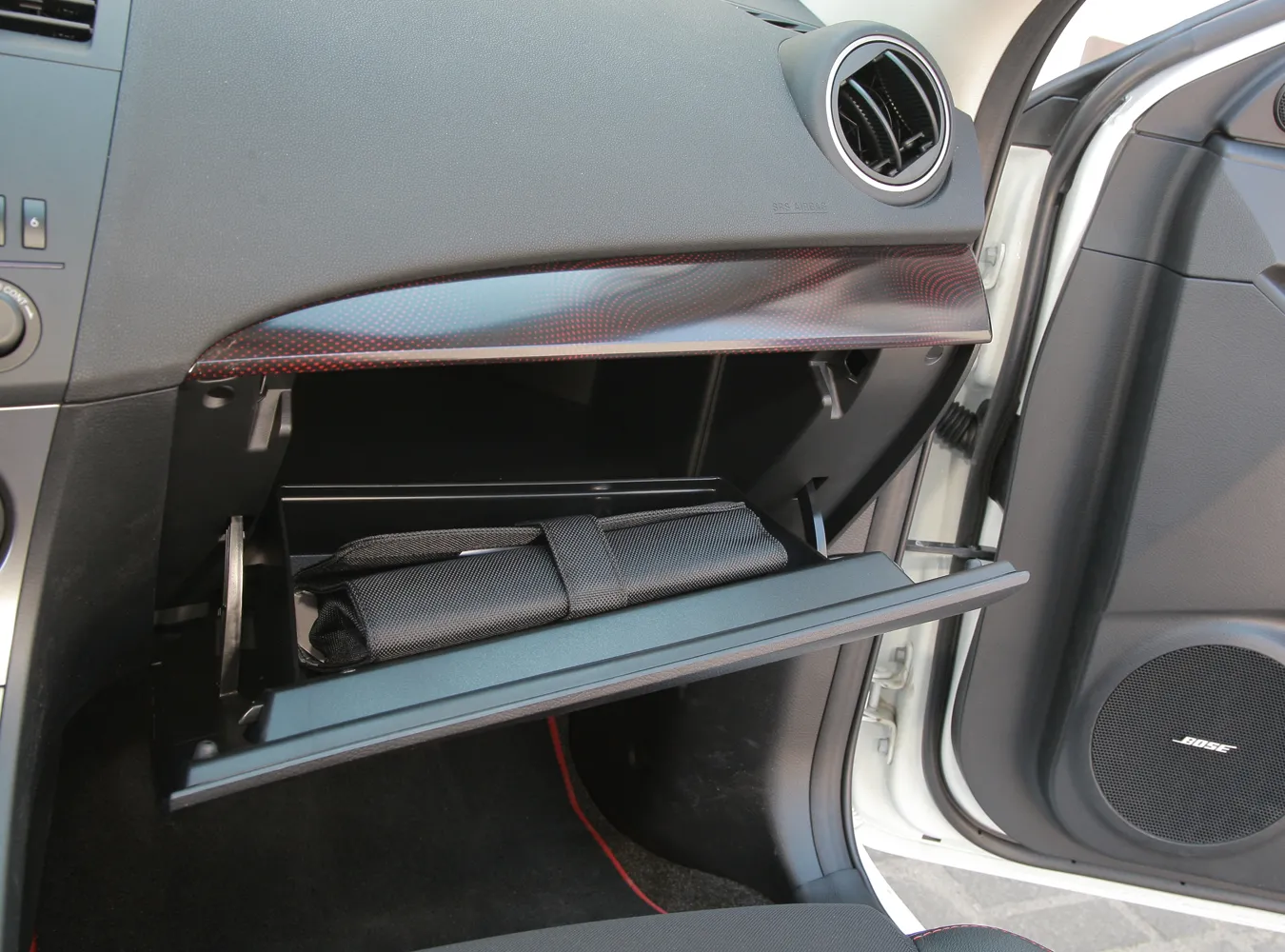 2375111-mazda-3-mps-test-24.jpg