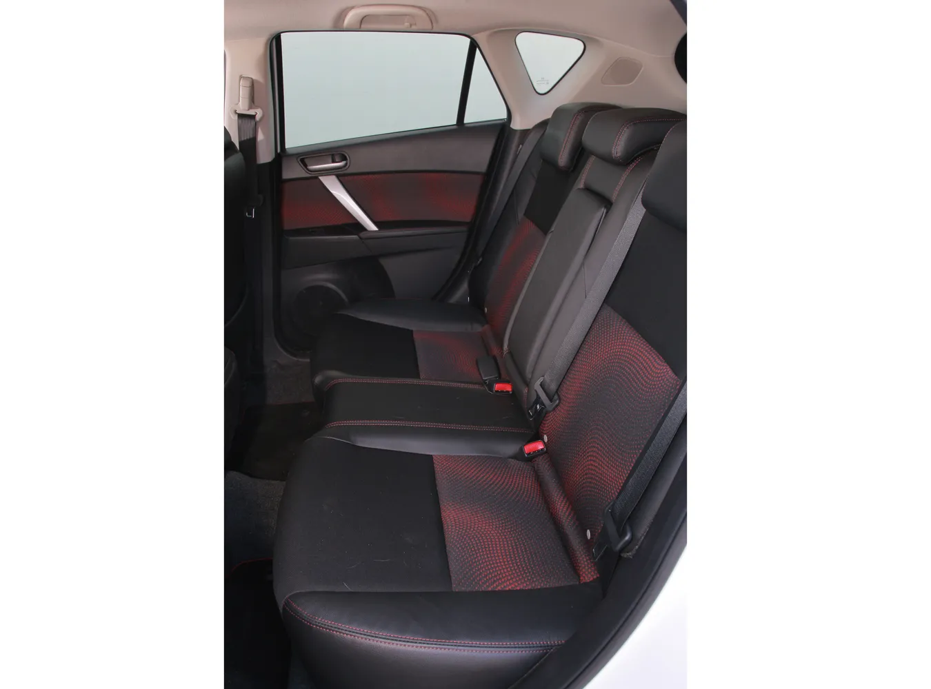 2375286-mazda-3-mps-test-30.jpg