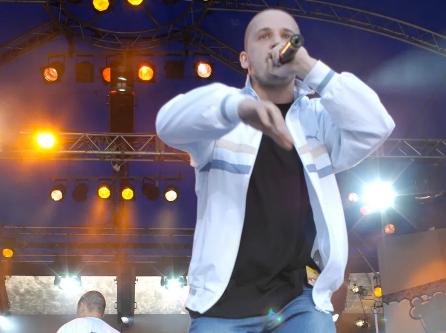 Peja i Slums Attack