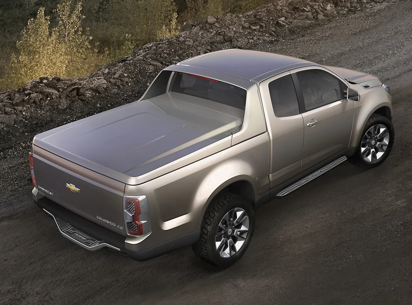 1915965-chevrolet-colorado-10.jpg