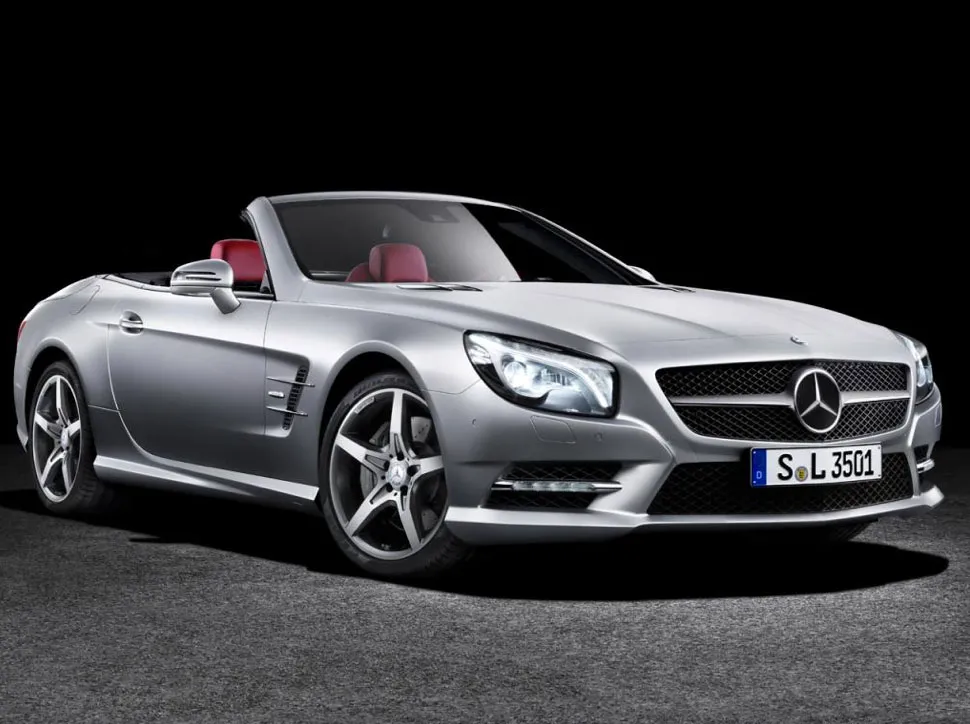 2858454-01-2012-mb-sl-leak2.jpg