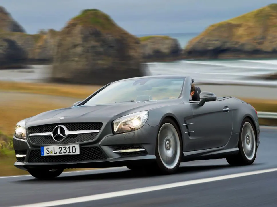2858751-13-2012-mb-sl-leak2.jpg