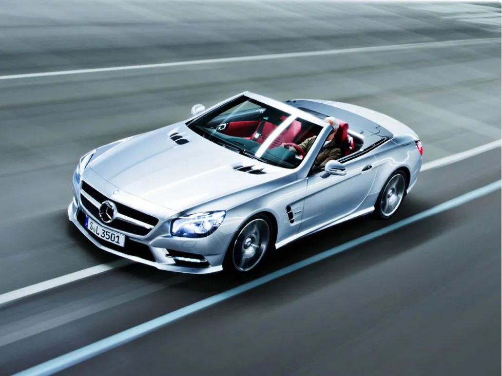 2858589-09-2012-mb-sl-leak2.jpg