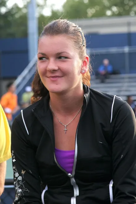 3307043-agnieszka-radwanska.jpg