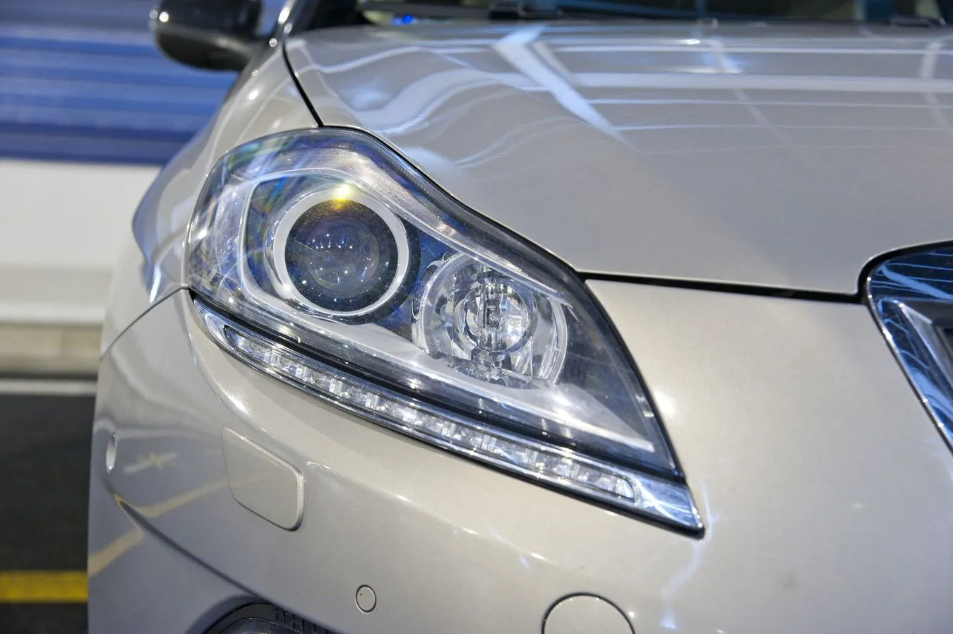 3114234-lancia-delta-seria-1.jpg