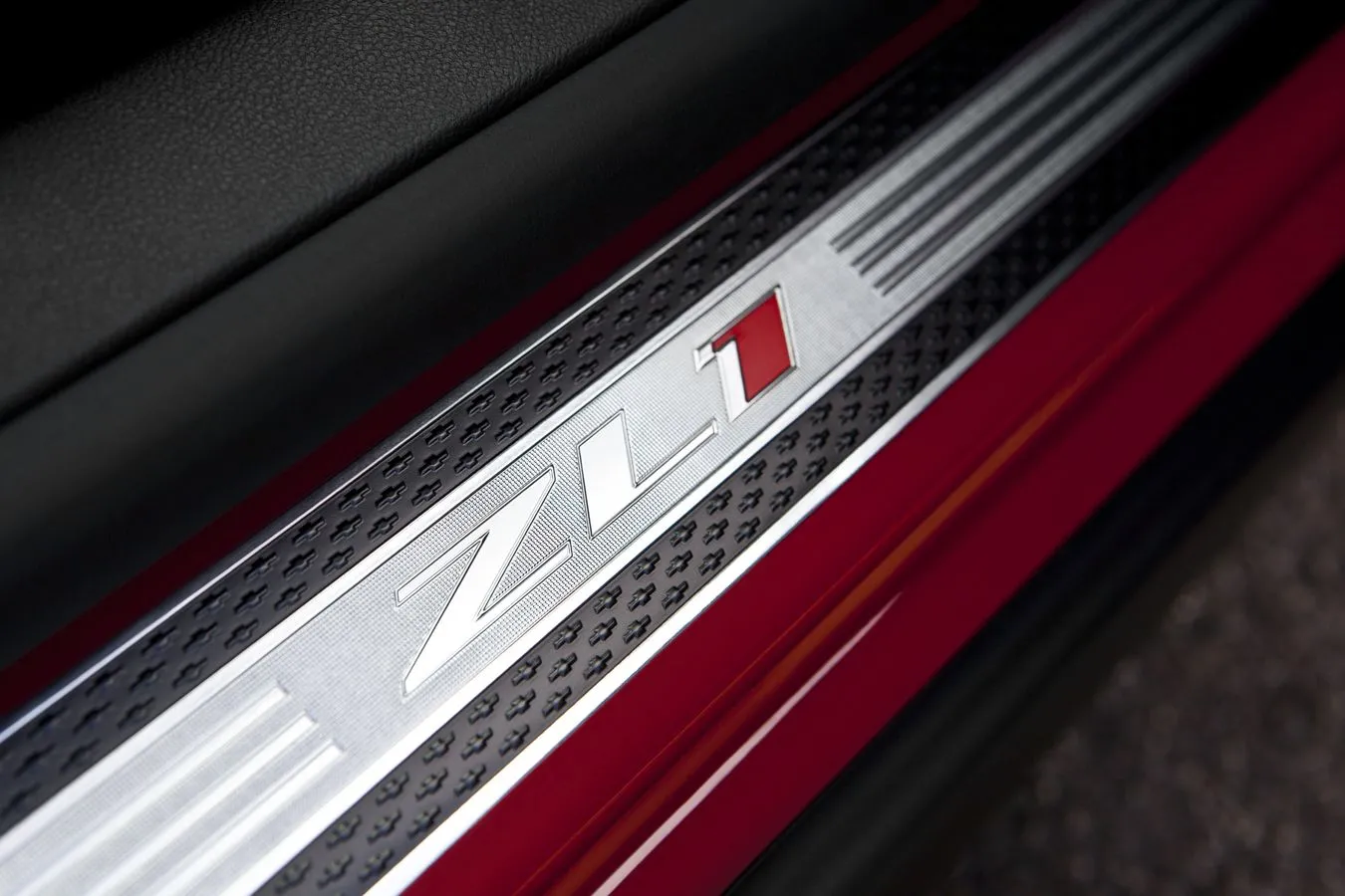 3148580-chevrolet-camaro-zl1.jpg