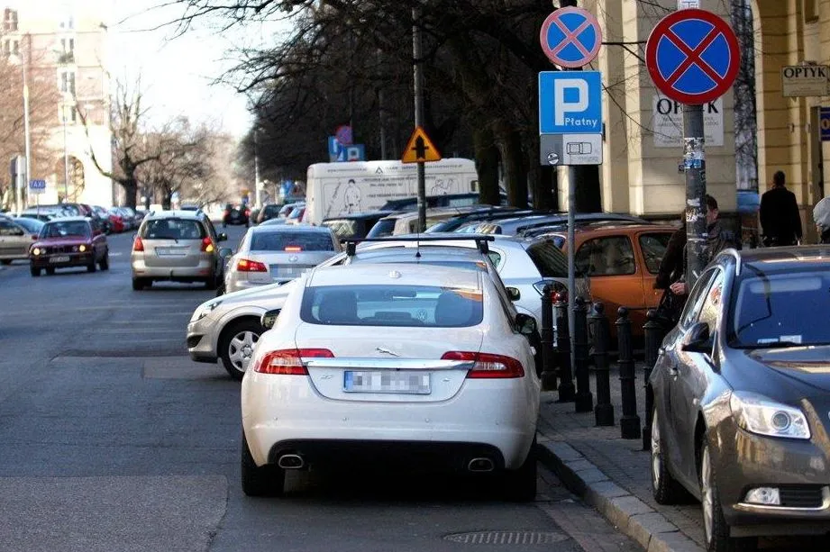  Samochód Kingi Rusin