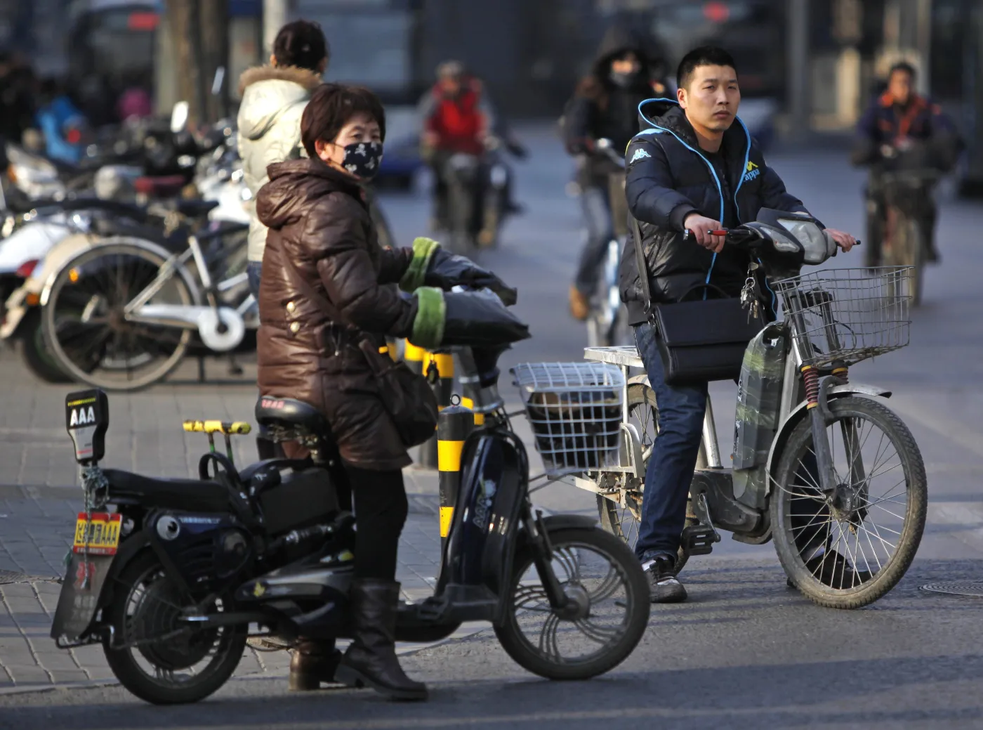 3230546-rower-chiny-motorower.jpg