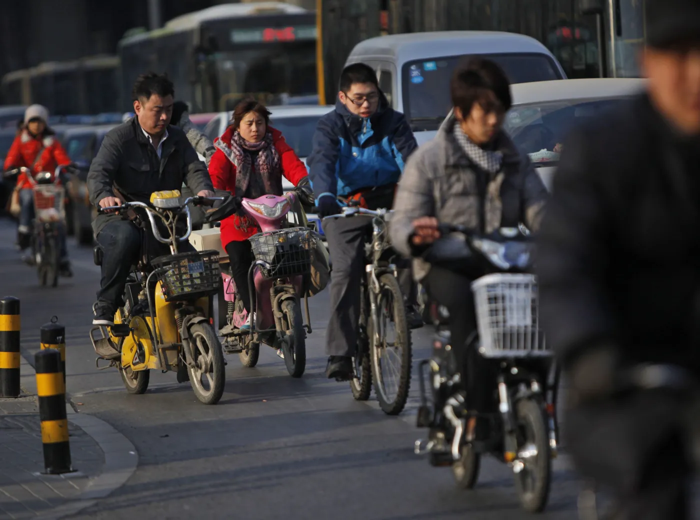 3230575-rower-chiny-motorower.jpg
