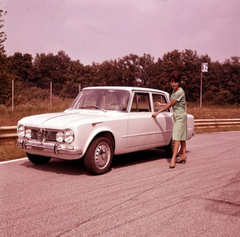  Alfa Romeo Giulia