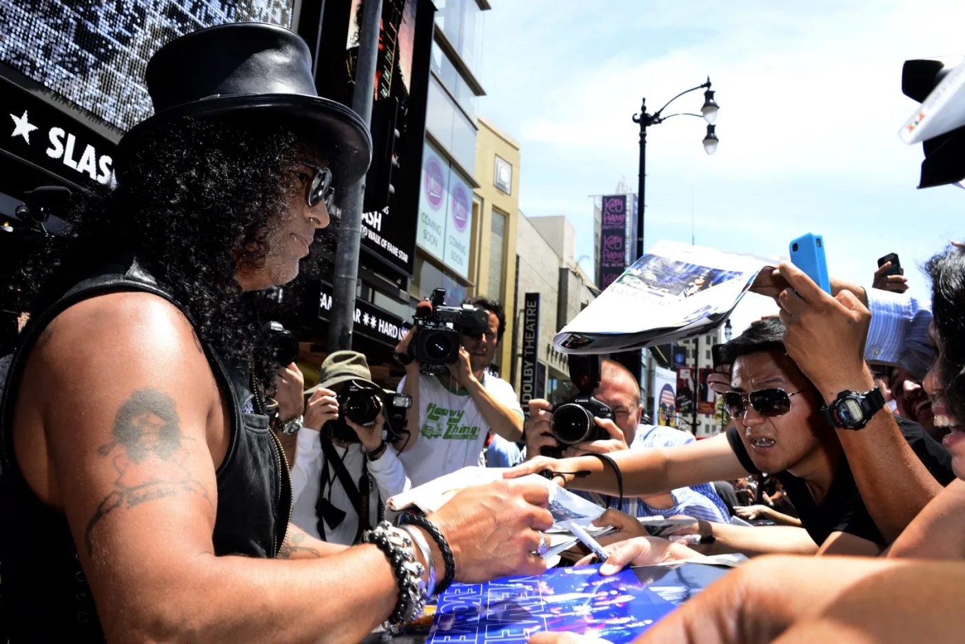 3766036-slash-na-walk-of-fame.jpg