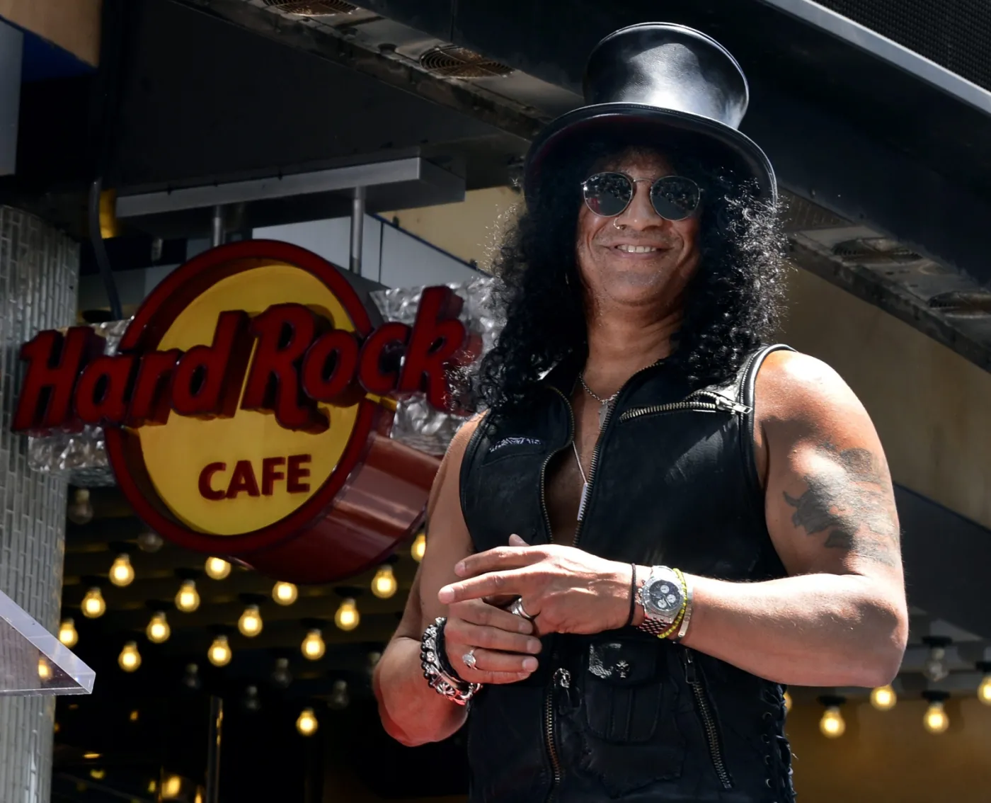 3766094-slash-na-walk-of-fame.jpg