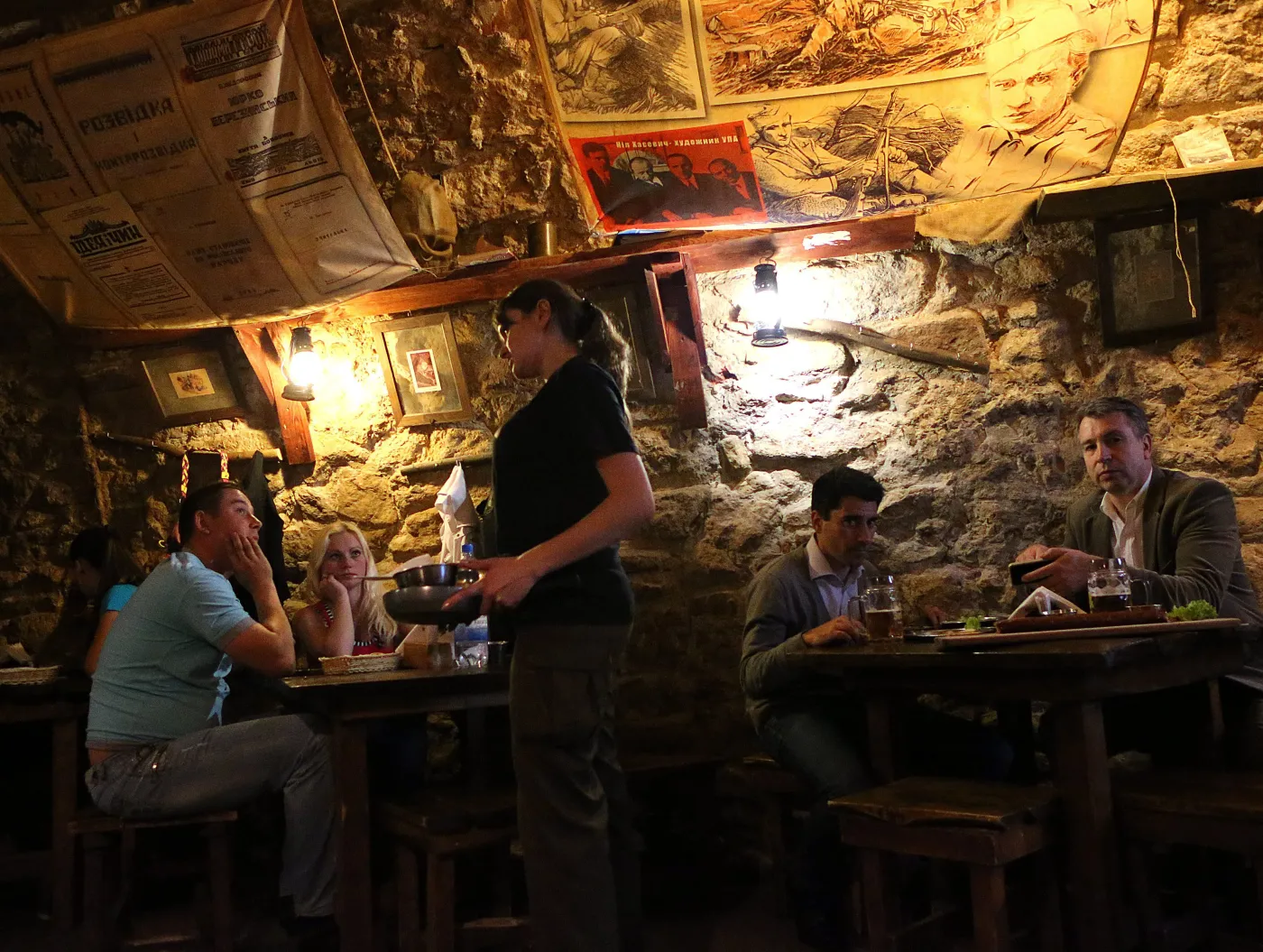 3612375-upa-restauracja-kijow.jpg