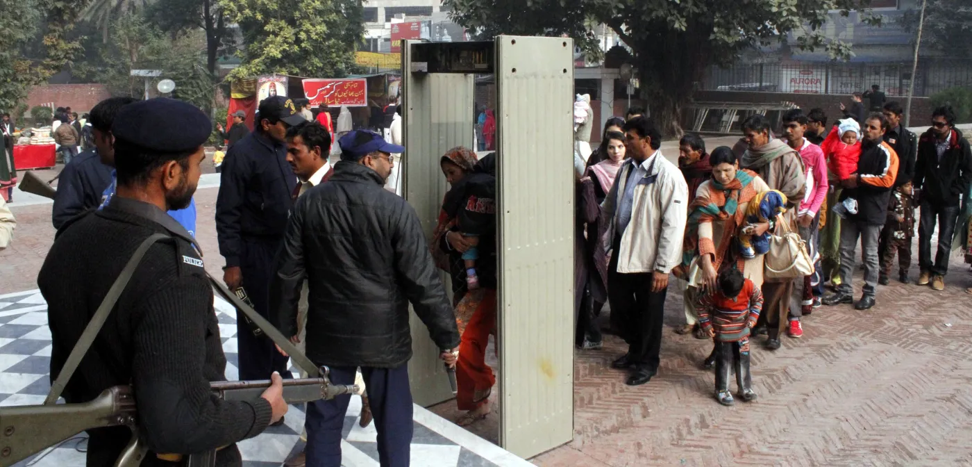 4449961-swieta-w-pakistanie.jpg