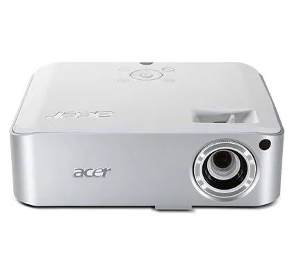 Projektor FullHD Acera. Czy warto zastąpić nim telewizor?