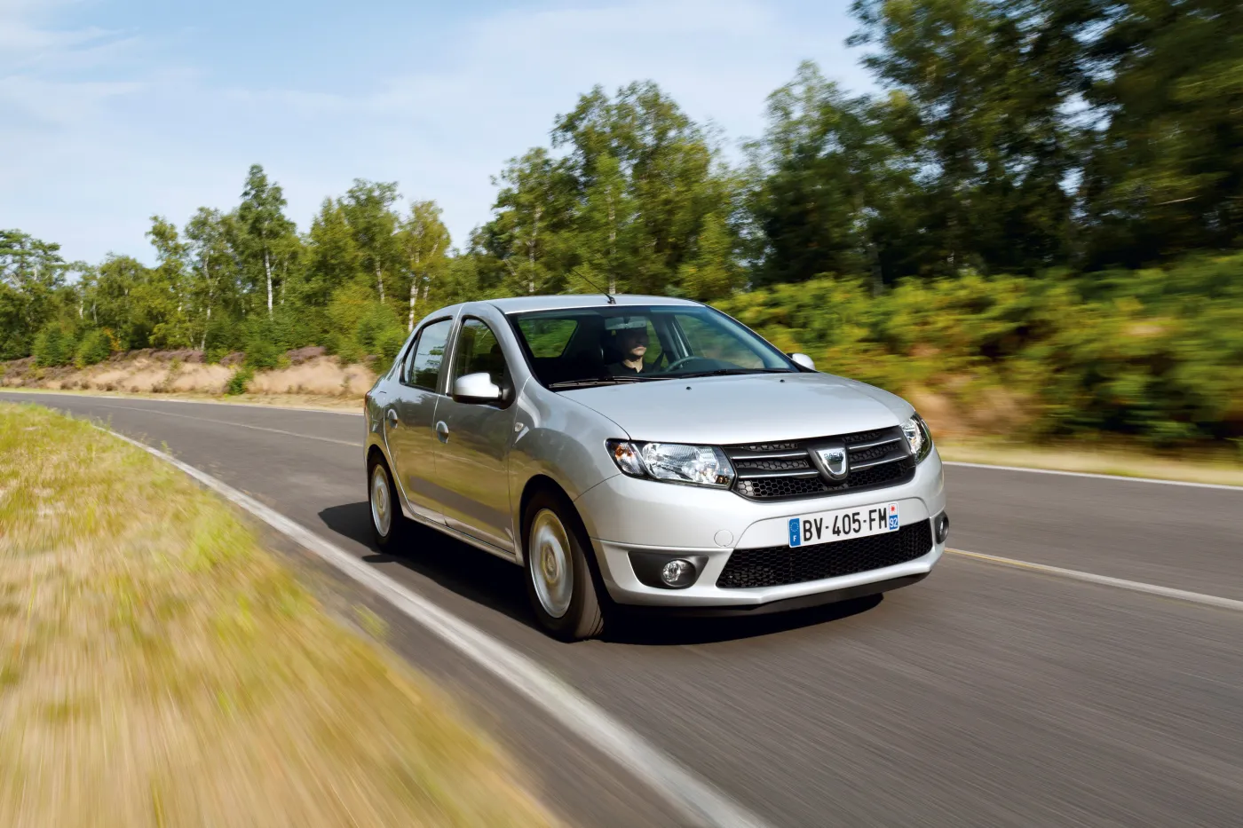 4608563-dacia-33713-global-en.jpg