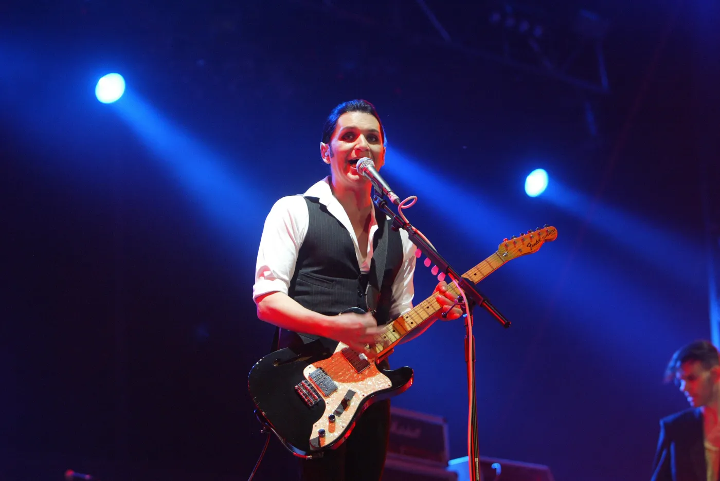 4384800-brian-molko-placebo.jpg